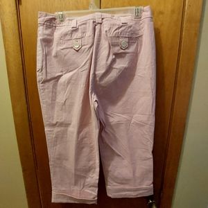 Women's pink and white capris